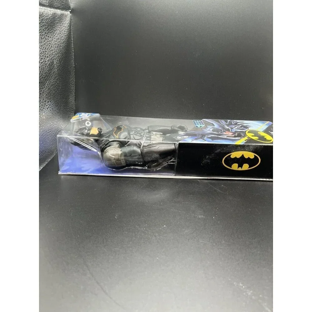 DC Comics 12 Inch Combat Batman 1st Edition Collectible Action Figure New